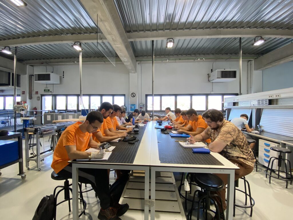 Comastech despertando vocaciones