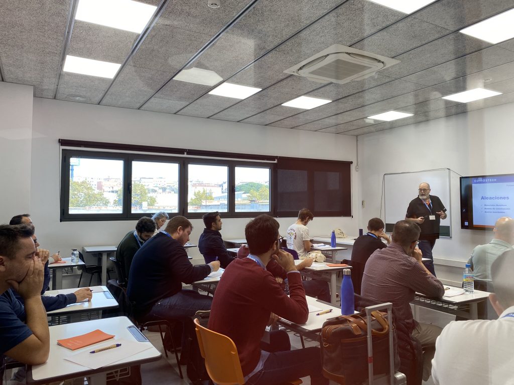 curs d’enginyeria de materials per a Repsol